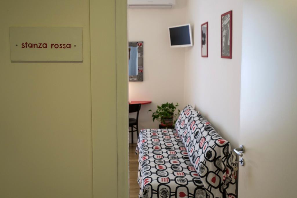 Mad Bed & Breakfast Палермо Номер фото